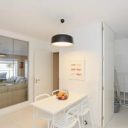 Local 167 - Oporto View House