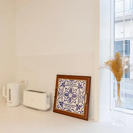 Local 167 - Oporto View House *