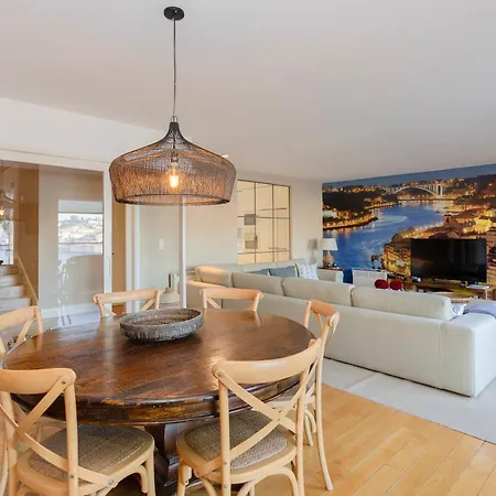 Hébergement de vacances Local 167 - Oporto View House