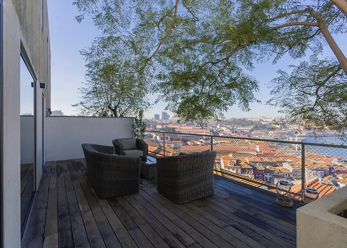 Local 167 - Oporto View House * فيلا نوفا دي غايا